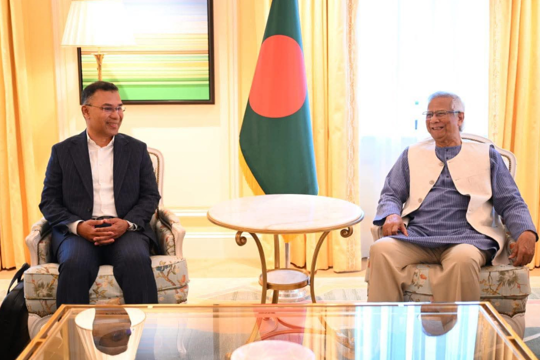 Yunus hints at February 2026 polls following meeting with Tarique Rahman in London