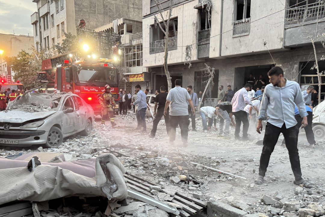 Israel-Iran conflict escalates: Airstrikes, retaliation, and global alarm